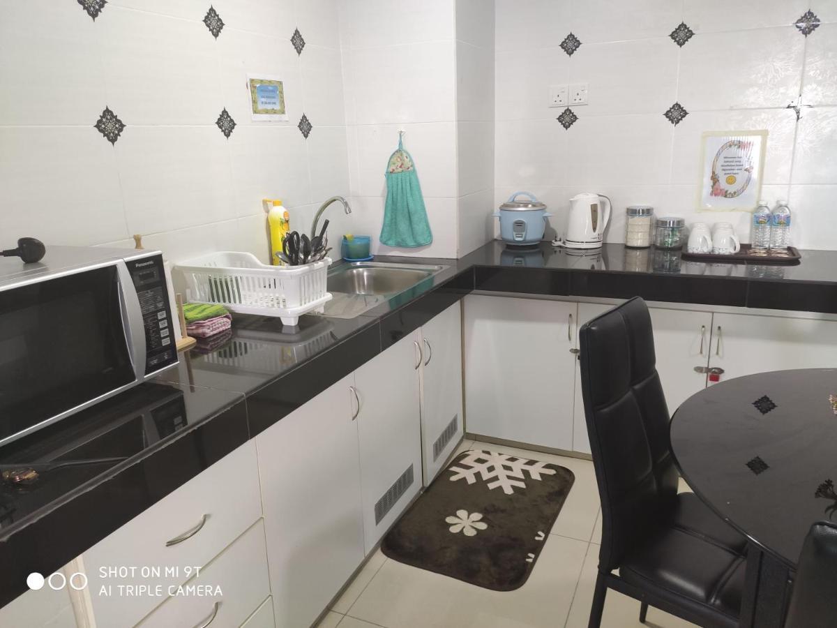 DPerdana Dinies Kota Bharu 1bedroom apartment Bagian luar foto
